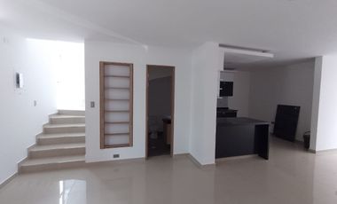 VENTA CASA PRADOS DEL ESTE CONJUNTO