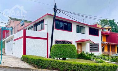 Casa en Venta en Esquina Ubicada en Indeco Animas