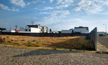 TERRENO EN VENTA DENTRO DEL FRACCIONAMIENTO SANTA CRUZ GUADALUPE PONIENTE