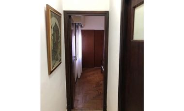 Chalet con departamento independiente barrio Chauvín