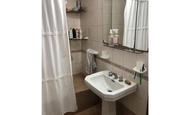 Chalet con departamento independiente barrio Chauvín