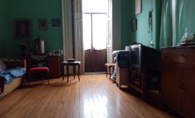VENTA DE CASA COLONIAL CON LOCALES CENTRO HISTORICO