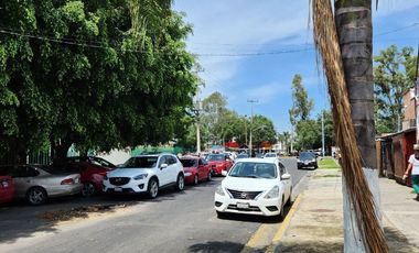 Terreno en venta frente a la clínica 110 del IMSS Oblatos