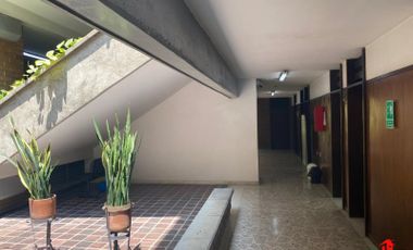Oficina en Arriendo Ubicado en Medellín Codigo 5225