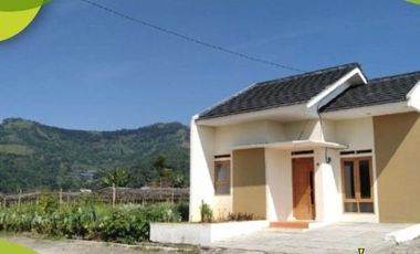 RUMAH CLUSTER RASA VILLA DEKAT TAMAN BUNGA CIPANAS PUNCAK