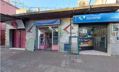 4 LOCALES Y CASA SOBRE 