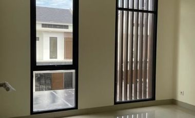 DISEWAKAN !! Rumah Bagus dan Rapih, Brand New, HargaOk
