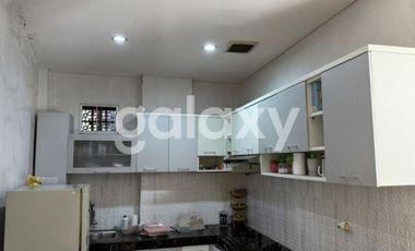 RUMAH MINIMALIS 2 LANTAI DI GANDAPURA KESIMAN KERTALANGU DENPASAR, BALI
