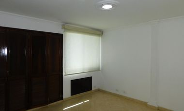 apartamento en arriendo en el cabrero. Cod A94299