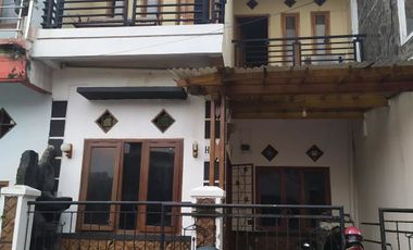 Rumah 3 Lantai DiKomplek Bukit Permata Cimahi | SANDYHERMAWAN
