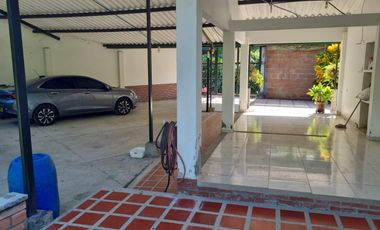 CASA CAMPESTRE PARA LA VENTA EN CHINCHINA