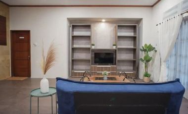 Rumah Mewah Kompleks Exclusive MARGOREJO INDAH