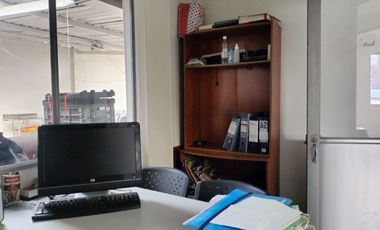 oficina en arriendo en la igualdad. Cod A113275