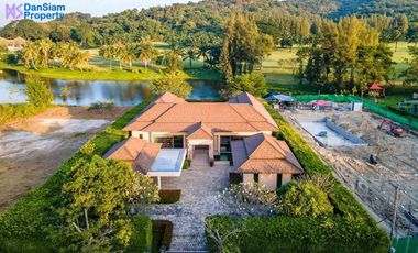 Grand Golf Villa in Hua Hin at Palm Hills Golf Resort