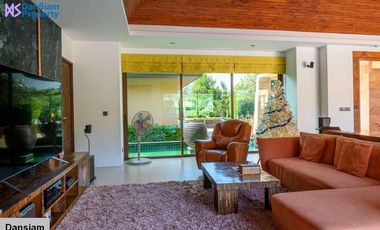 Grand Golf Villa in Hua Hin at Palm Hills Golf Resort