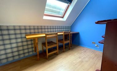 Amplia casa en excelente condominio