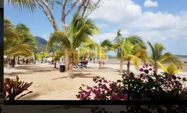 Vendo Alquilo casa en Playa Dorada $170,000 $850 #332