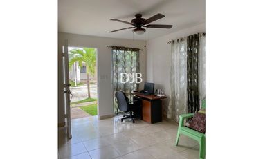Vendo Alquilo casa en Playa Dorada $170,000 $850 #332
