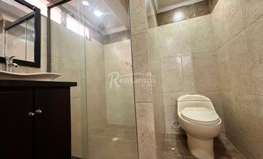 casa en arriendo en mesa. Cod A777090
