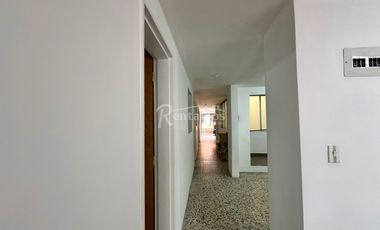 casa en arriendo en mesa. Cod A777090