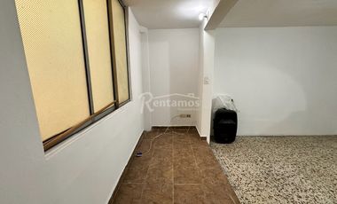 casa en arriendo en mesa. Cod A777090