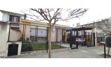venta casa 3 amb Paso del rey centro