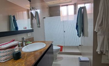 apartamento en venta en colina campestre. Cod V9535965