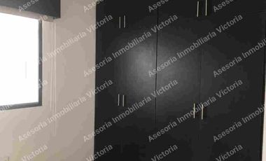 Casa de Alquiler en Urb. Napoli- Via Salitre