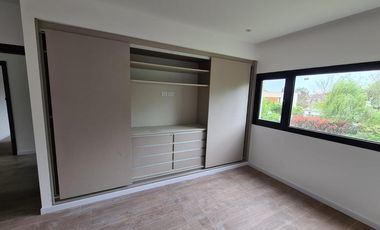 EN VENTA - CASA 3 DORMITORIOS A ESTRENAR - LA BAHÍA, PUEBLO ESTHER