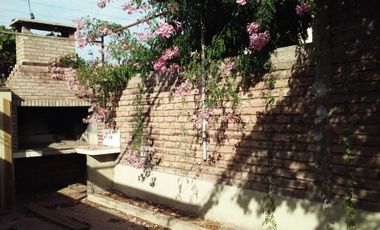BARRIO DECAVIAL CALLE LOS NOGALES