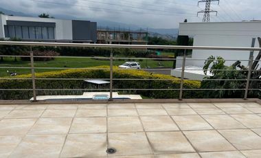 CASA EN CONDOMINIO. Cod A6188