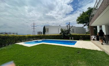 CASA EN CONDOMINIO. Cod A6188