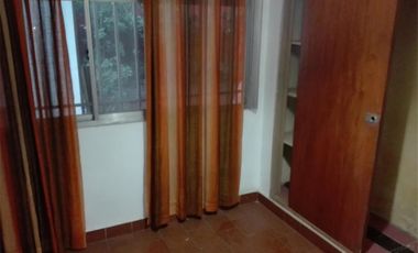 Barbaro Vende vivienda multifamiliar con local  en San Martin se escuchan ofertas