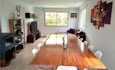 VENTA / CHALET DE CUATRO AMBIENTES / SIERRA DE LOS PADRES