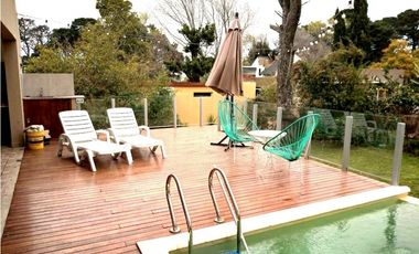 VENTA / CHALET DE CUATRO AMBIENTES / SIERRA DE LOS PADRES