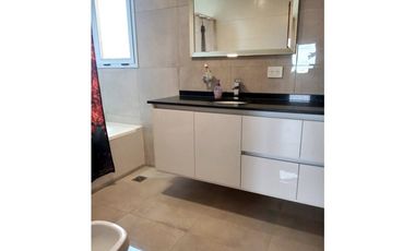 VENTA / CHALET DE CUATRO AMBIENTES / SIERRA DE LOS PADRES