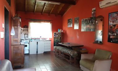 CASA DE 2 PLANTAS