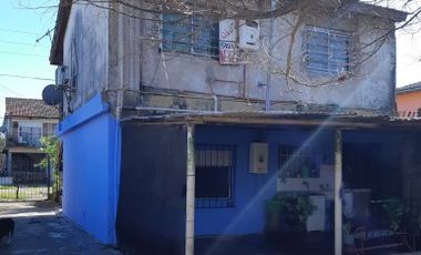 CASA DE 2 PLANTAS