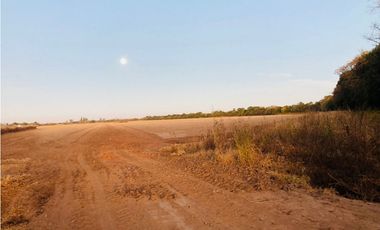 Lotes desde 7800 M2 en Villa Esquiu