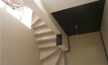 Venta: Espectacular Townhouse en Decameron Resort