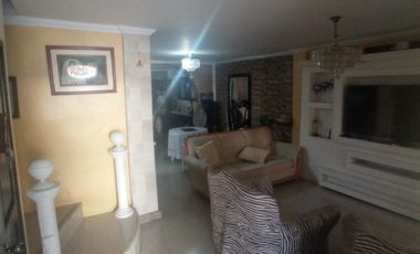 En Venta Hermosa Casa en Sauces 2