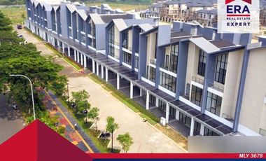 Disewakan Ruko Hoek Lebar Bebas Banjir Letak Strategis