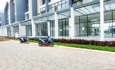 Disewakan Ruko Hoek Lebar Bebas Banjir Letak Strategis