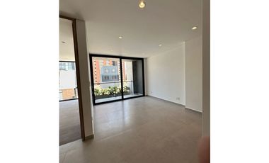 HERMOSA CASA PARA ESTRENAR EN RIONEGRO, SECTOR BARRO BLANCO