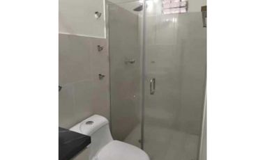 CASA EN CUMBRES DEL NORTE CERCA DEL SUPER EXTRA EL LAGO