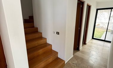 Buenísima opción Casa en Renta en La Loma Club de Golf