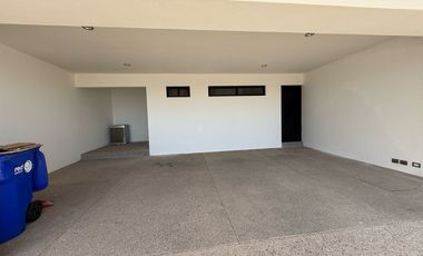 Buenísima opción Casa en Renta en La Loma Club de Golf