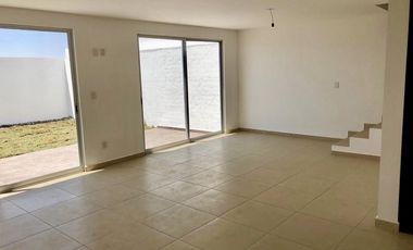 Gran Oportunidad Tiene Todo! 3 Niveles C250m2 Jardin 72M2 + Gran Salon de Juegos
