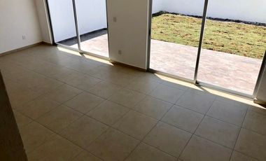 Gran Oportunidad Tiene Todo! 3 Niveles C250m2 Jardin 72M2 + Gran Salon de Juegos