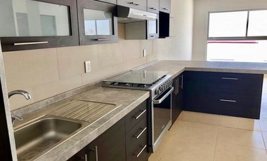 Gran Oportunidad Tiene Todo! 3 Niveles C250m2 Jardin 72M2 + Gran Salon de Juegos